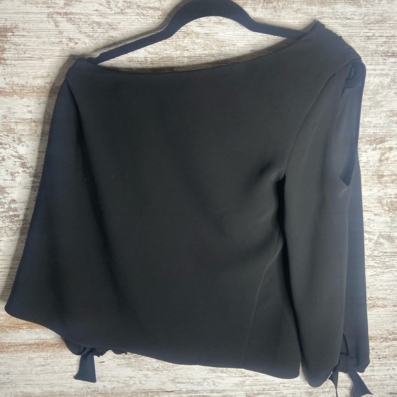 AMANDA UPRICHARD Sz Large Black Long Sleeve Crawford One Shoulder Blouse EUC - Picture 7 of 7